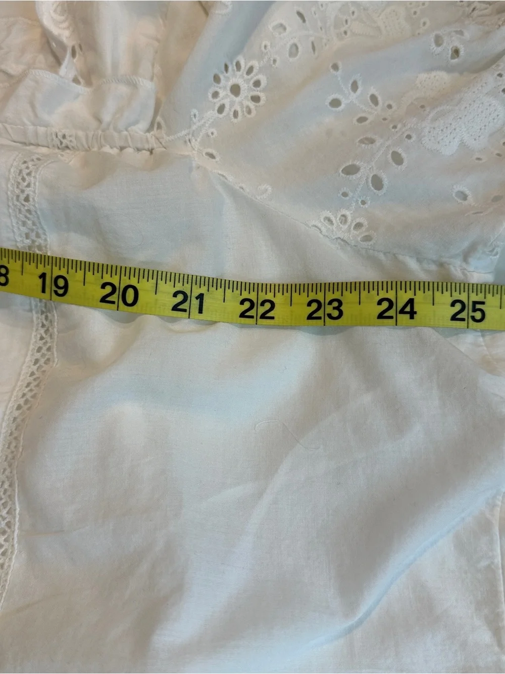 Anthropologie White Eyelet Blouse puff sleeves Sz 2X